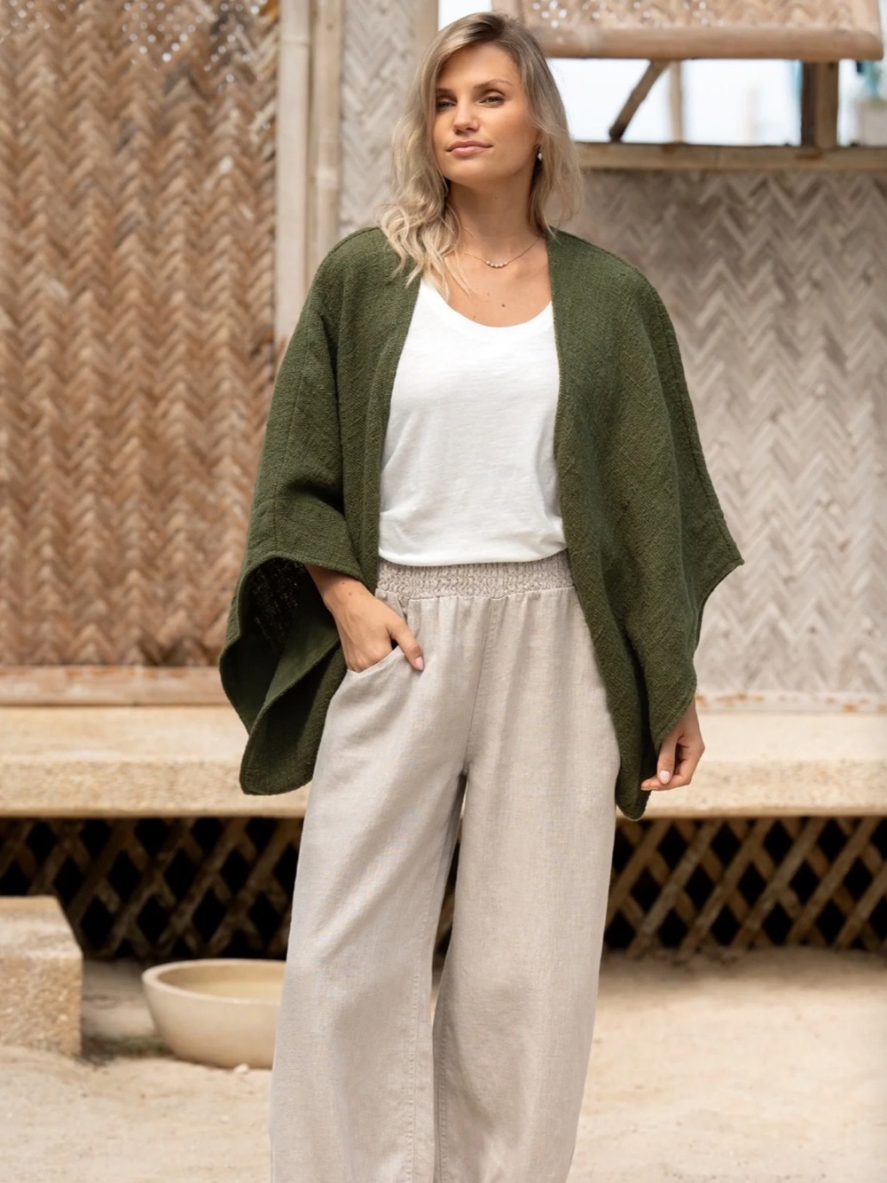 NOMAD The Label BLOOM COTTON SHRUG Cozy Open-Front Knit Poncho Sweater M/L OLIVE
